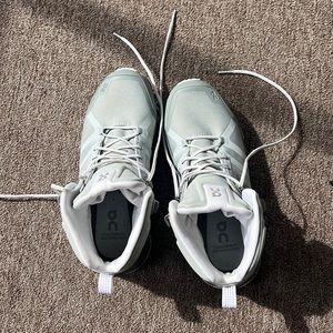 OnCloud Cloudrock waterproof hiking boot